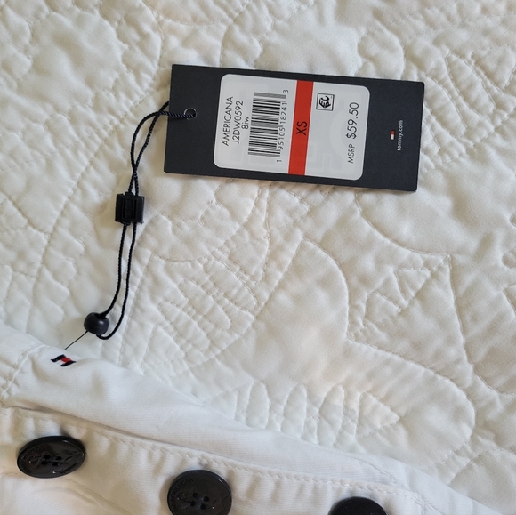 Shorts - Picture 2 of 2